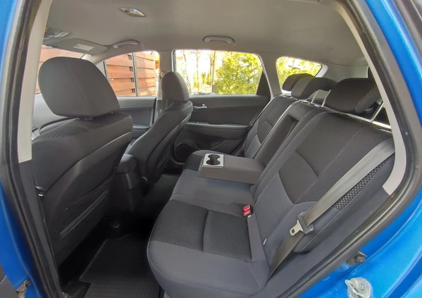 Hyundai I30 cena 11900 przebieg: 382000, rok produkcji 2010 z Halinów małe 301